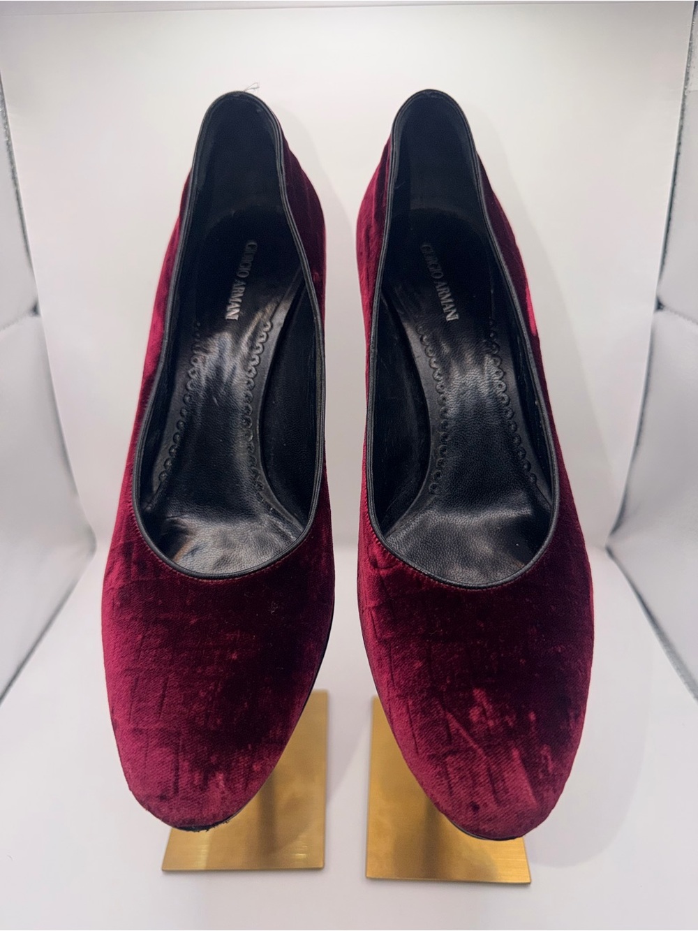 Giorgio Armani Deep Wine Velvet Pumps